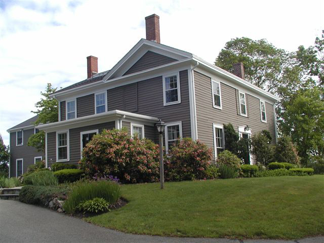 83 Walnut Street, Wellesley Hills, MA